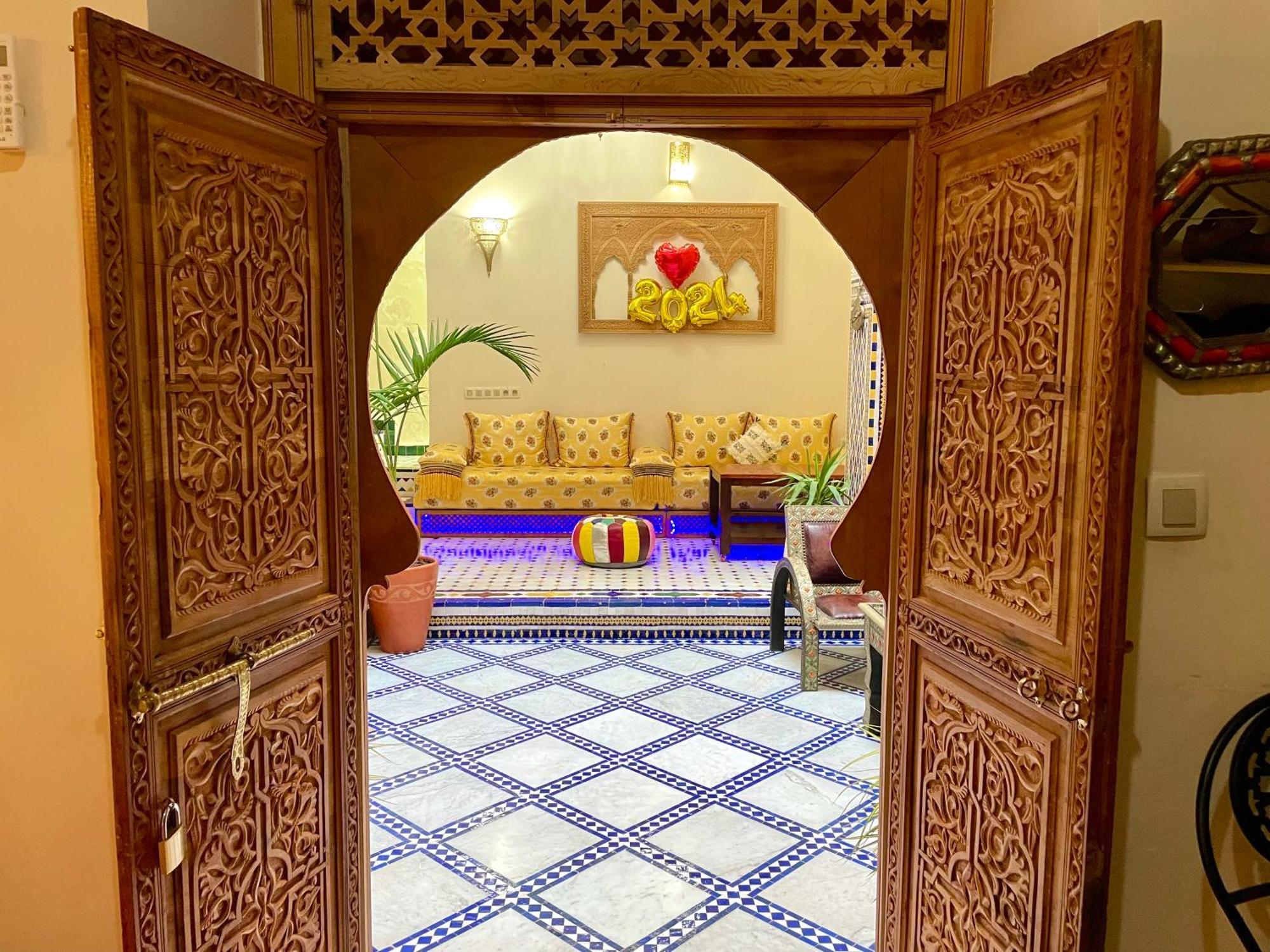 Riad Noor Medina Fez Bagian luar foto