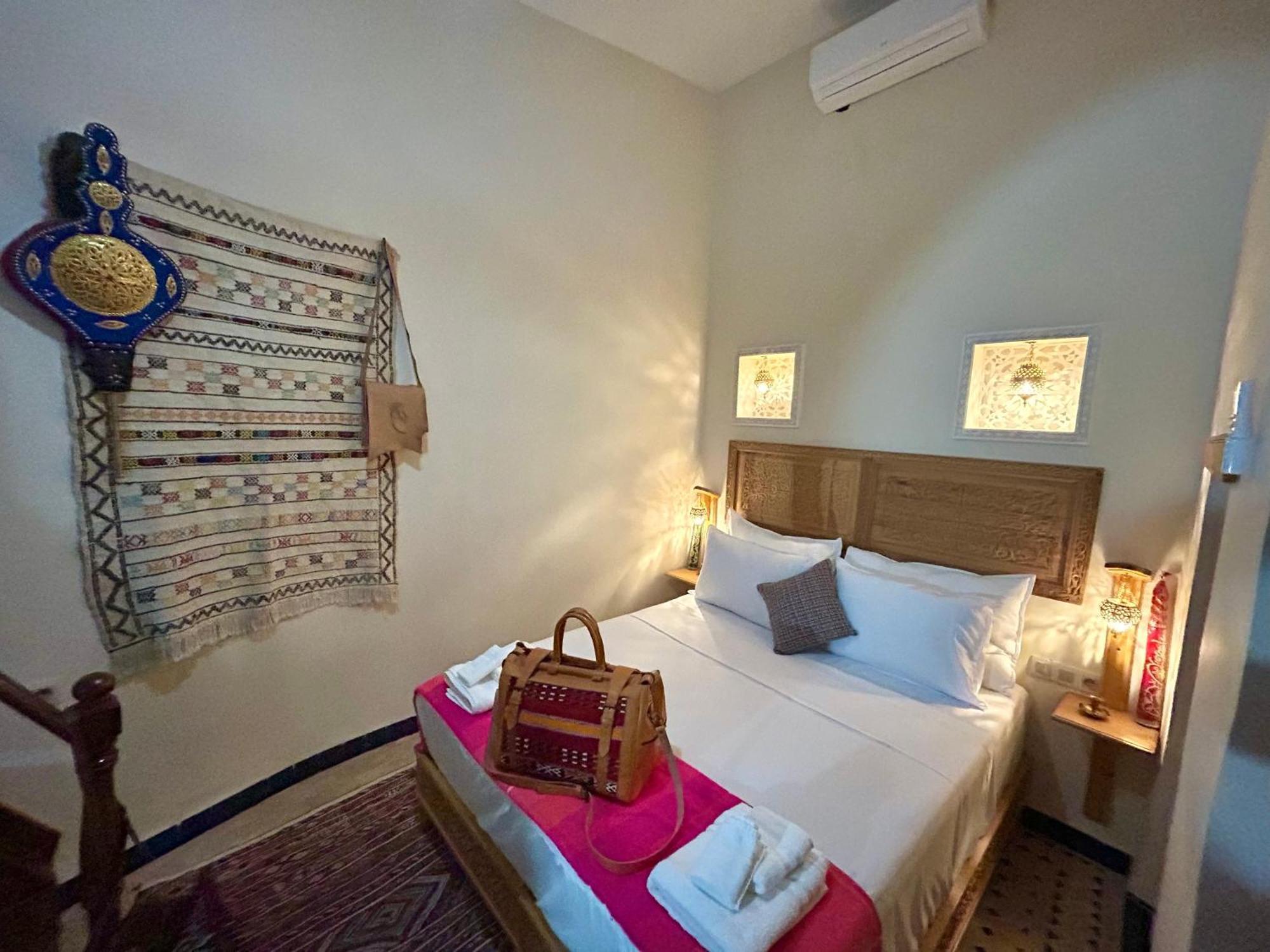Riad Noor Medina Fez Bagian luar foto